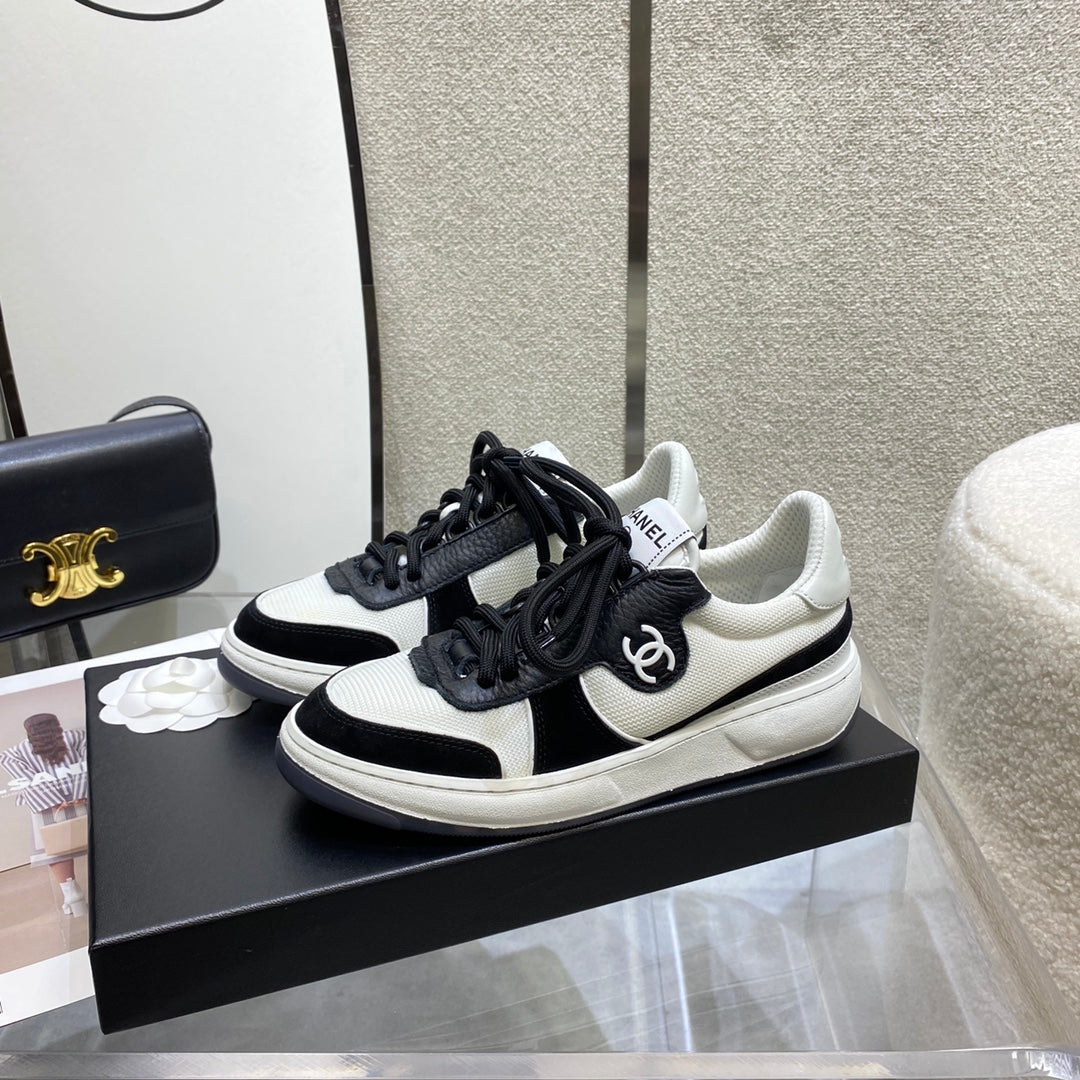 CHL  Sneakers