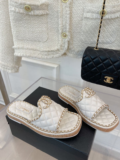 CHL  Slippers  Chain 2 Color 's