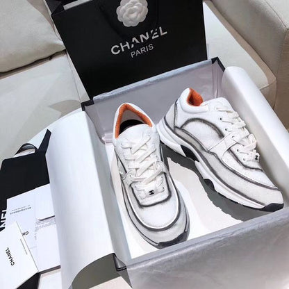 CHL Sneakers Run Away