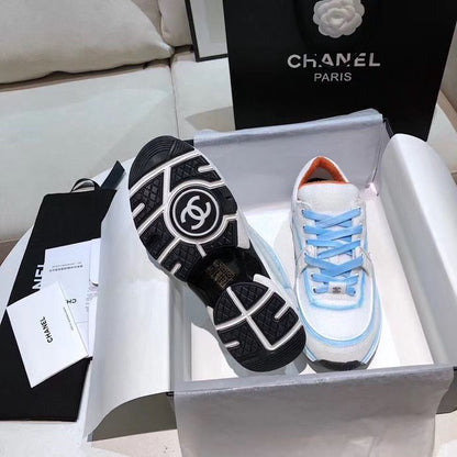 CHL Sneakers Run Away