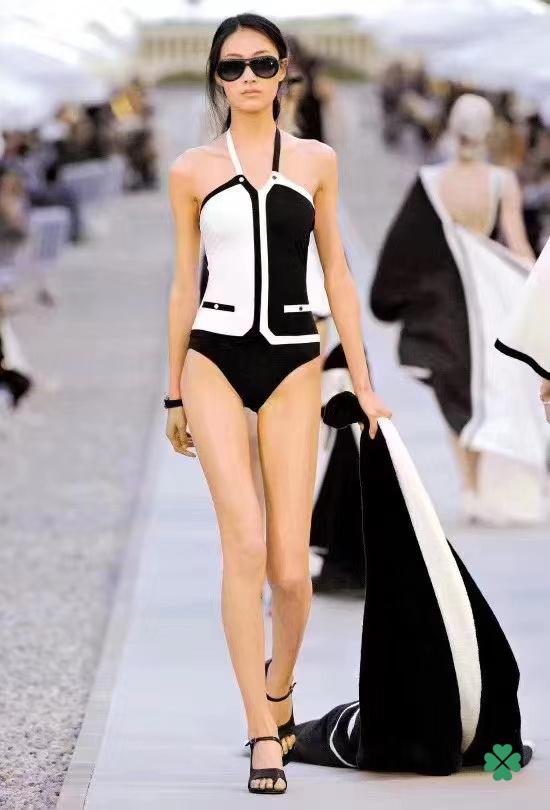 Chl  Fashion Top Black White