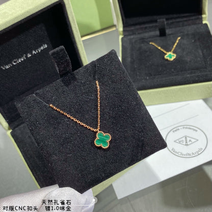VAN C & A  Necklace pendant 11 Color's