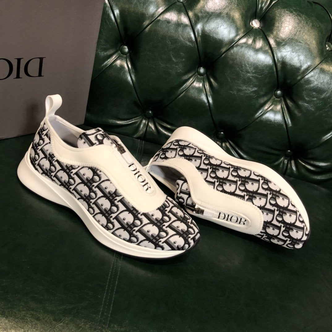 CHD  Sneakers