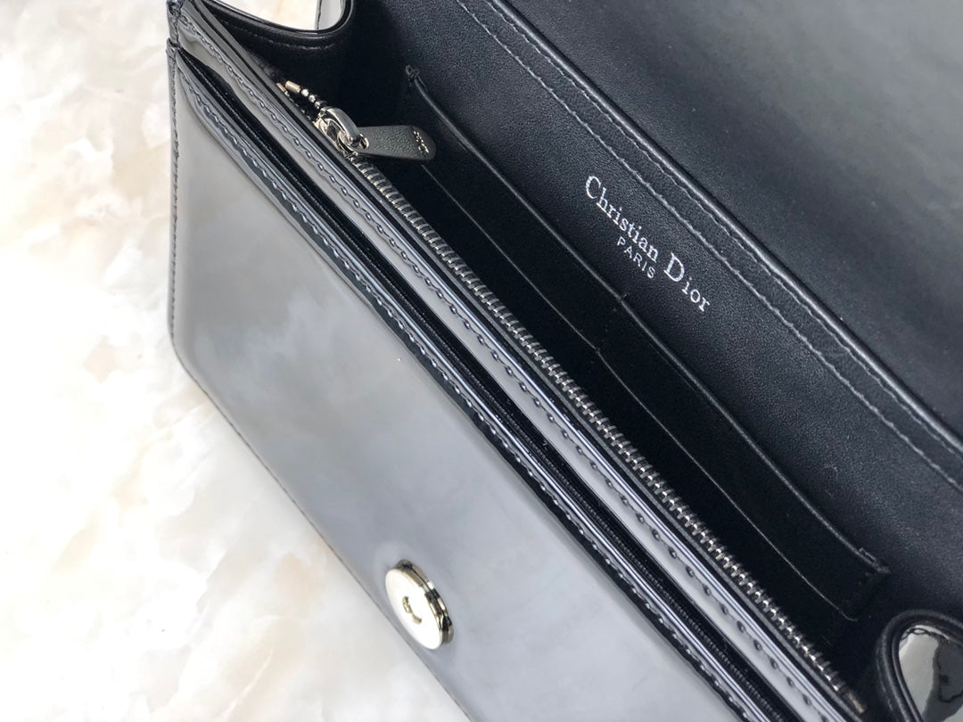 CHD Wallet on Chain Bag 20 cm 3 Color 's