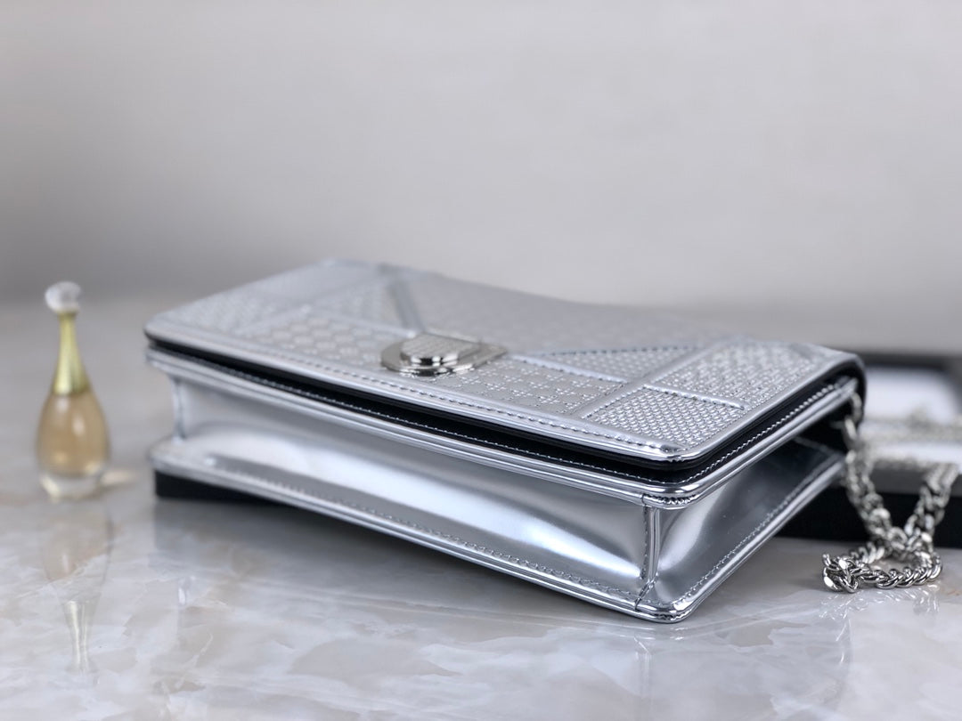 CHD Wallet on Chain Bag 20 cm 3 Color 's
