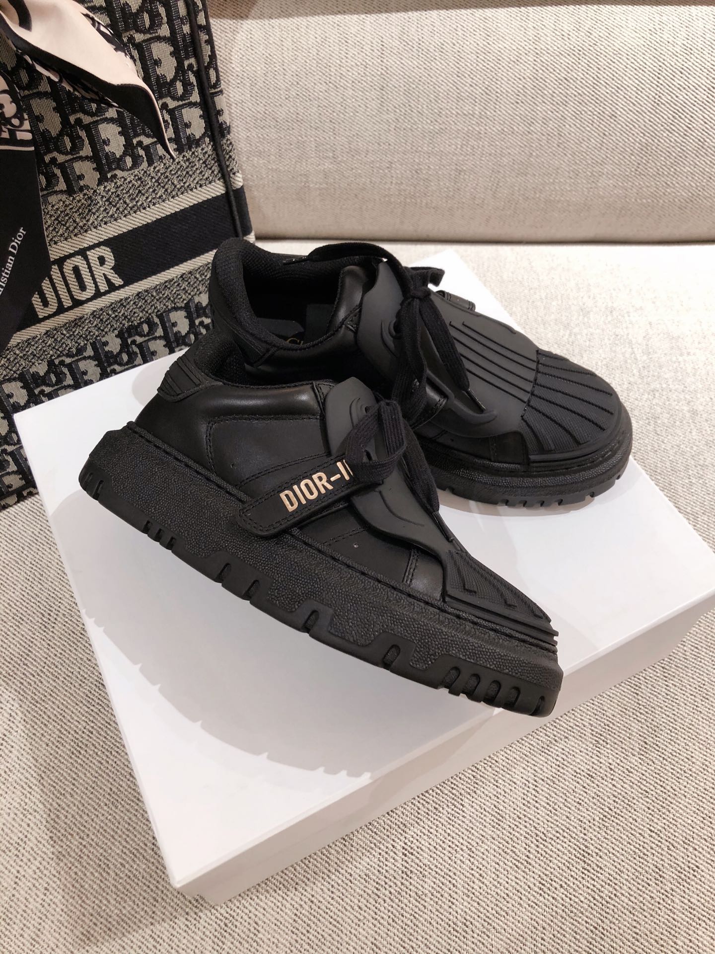CHD  Sneakers Trainers Black