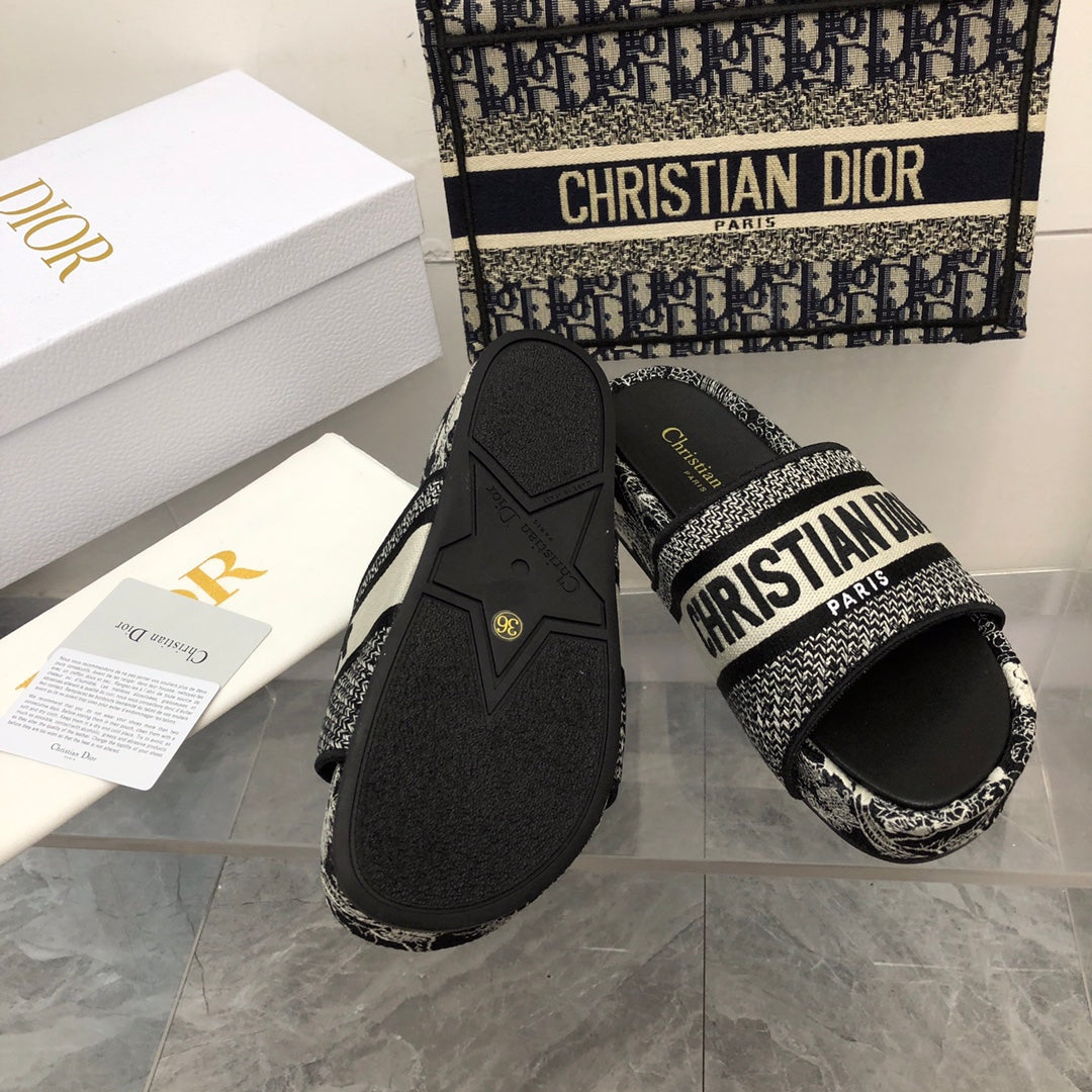 CHD Slippers Platform  3  Color's