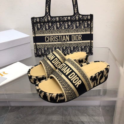 CHD Slippers Platform  3  Color's