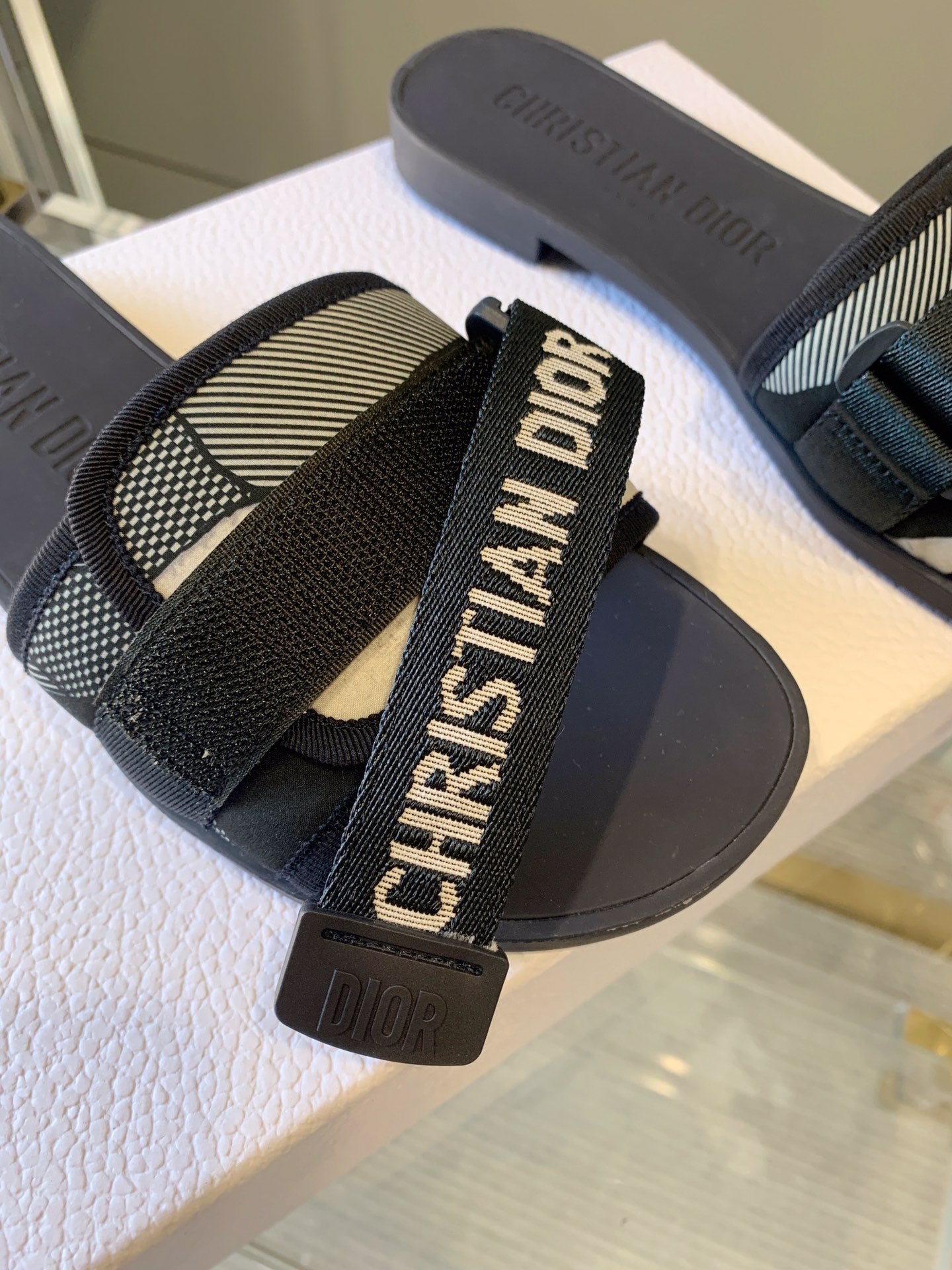 CHD  Slippers  Logo Slide
