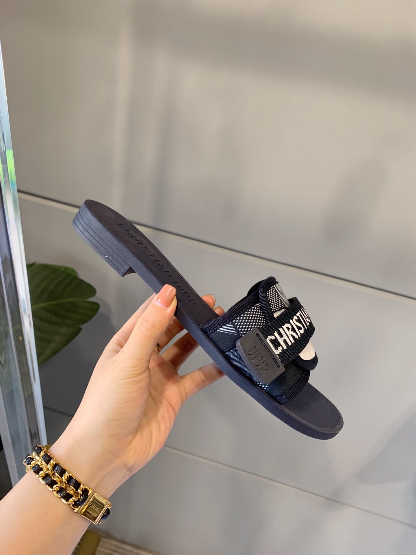 CHD  Slippers  Logo Slide