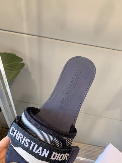 CHD  Slippers  Logo Slide