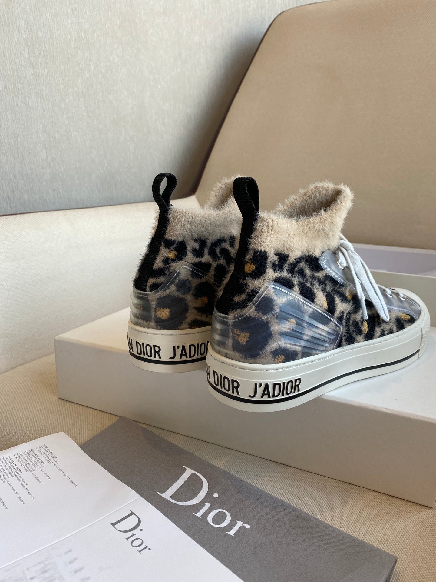 CHD  Walk Sneakers  2 Color