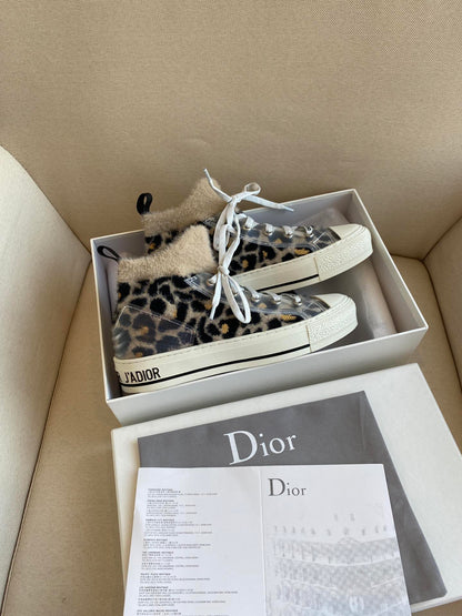 CHD  Walk Sneakers  2 Color