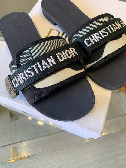 CHD  Slippers  Logo Slide