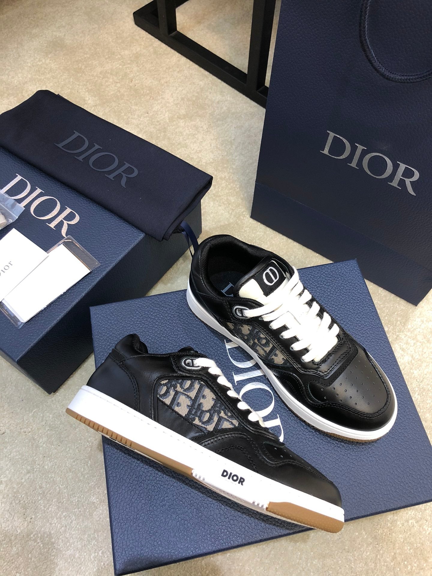 CHD  Sneakers Low