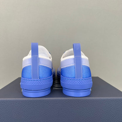 CHD  Sneakers