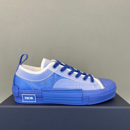 CHD  Sneakers