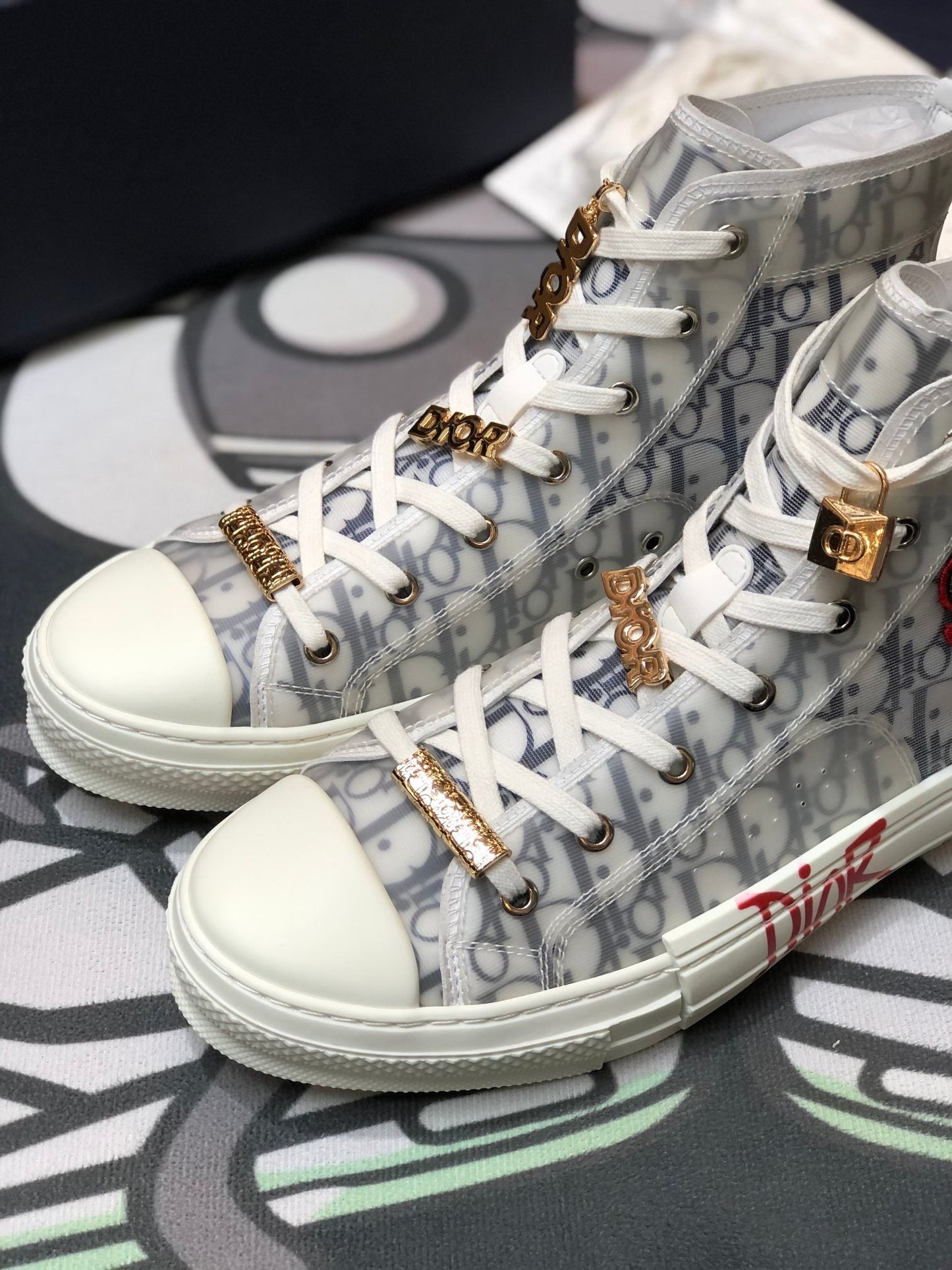 CHD Sneakers High