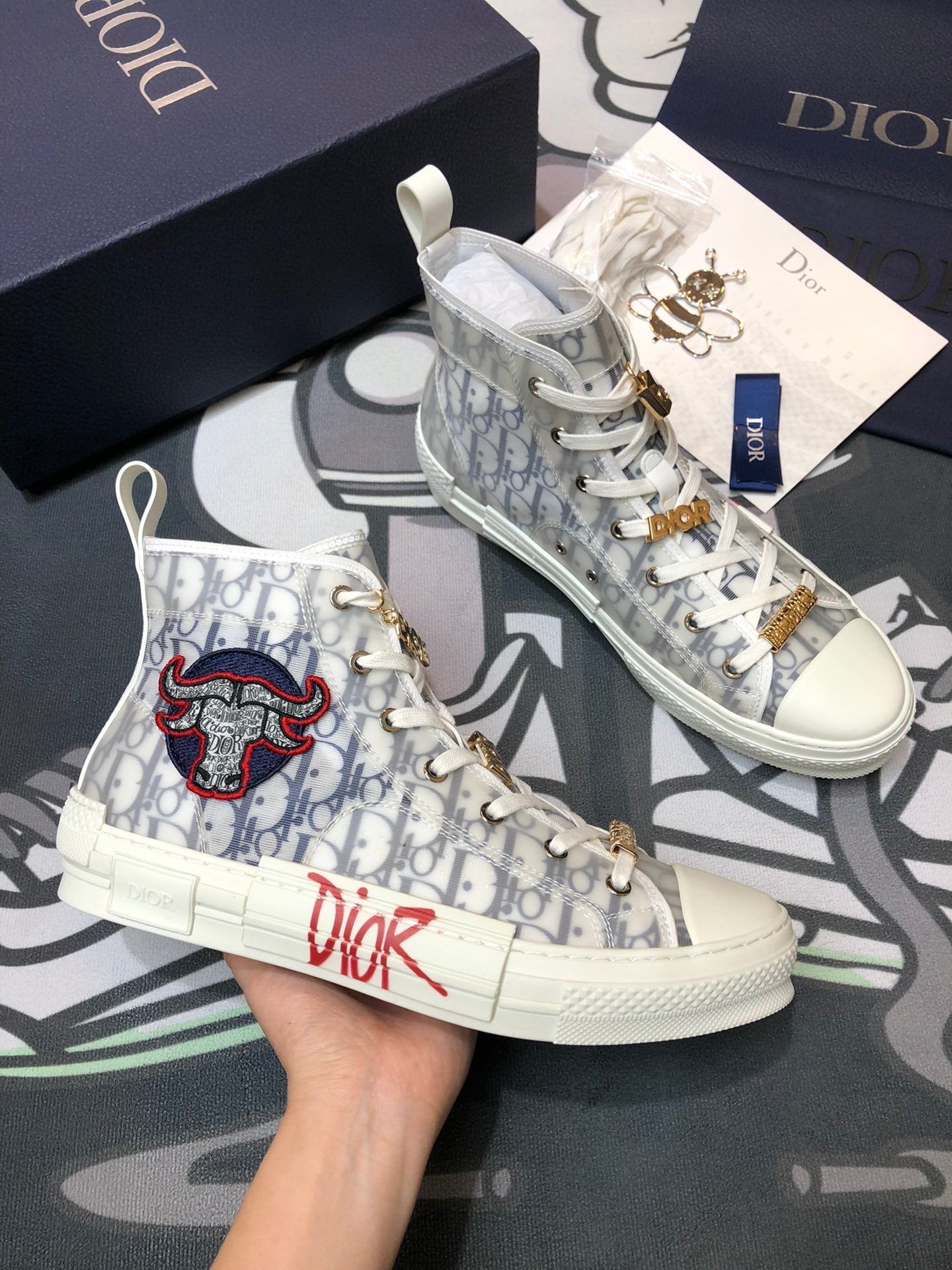 CHD Sneakers High