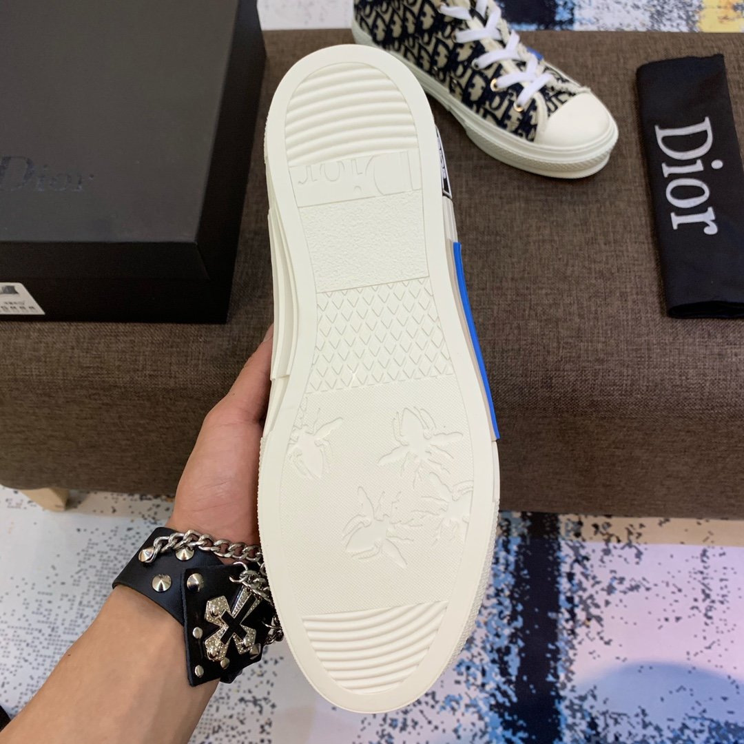 CHD Sneakers High Top Oblique