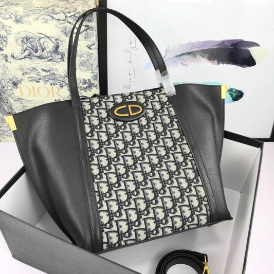 dior tote bag