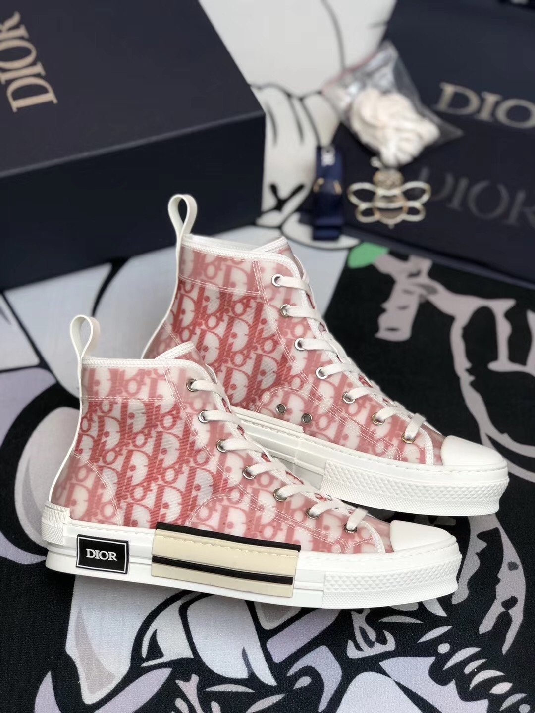 CHD Sneakers High Top Oblique