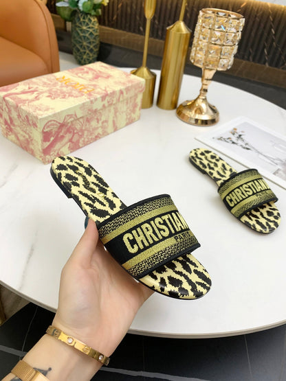 CHD Slippers  Slide Lamour