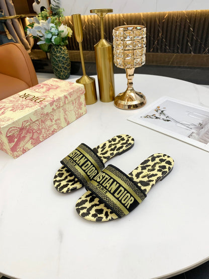 CHD Slippers  Slide Lamour