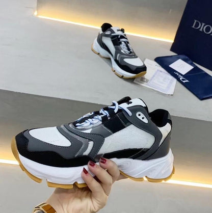 CHD Sneakers