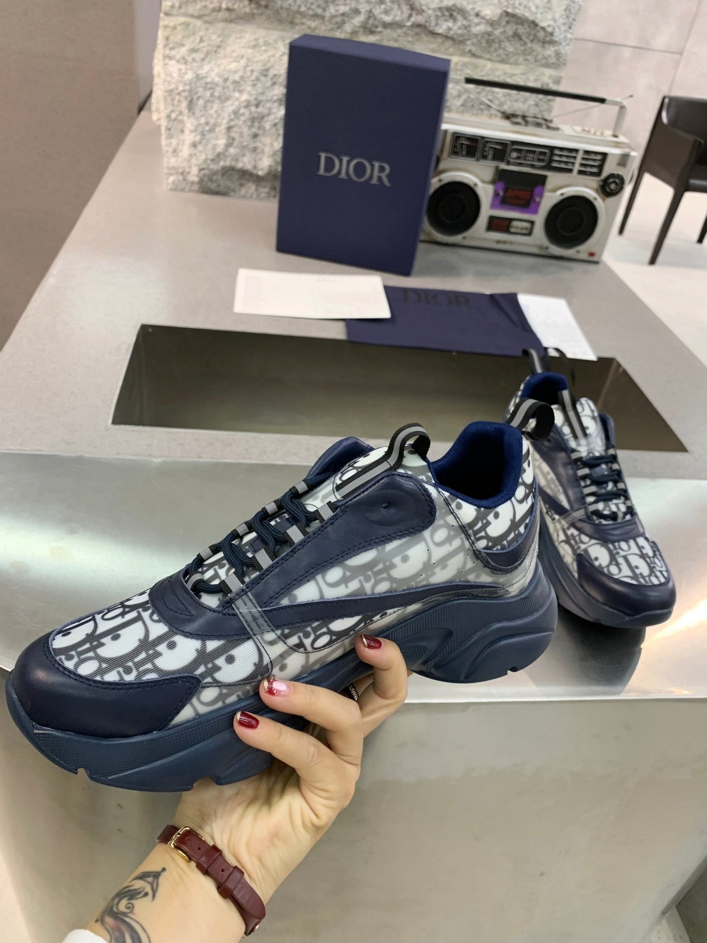 CHD Sneakers Run Away Navy
