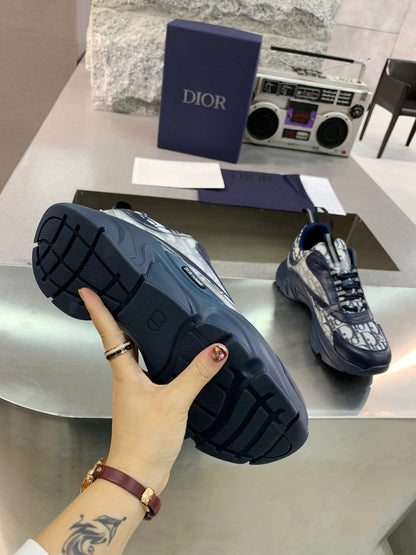 CHD Sneakers Run Away Navy