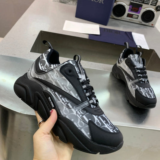 CHD Sneakers Run Away Black