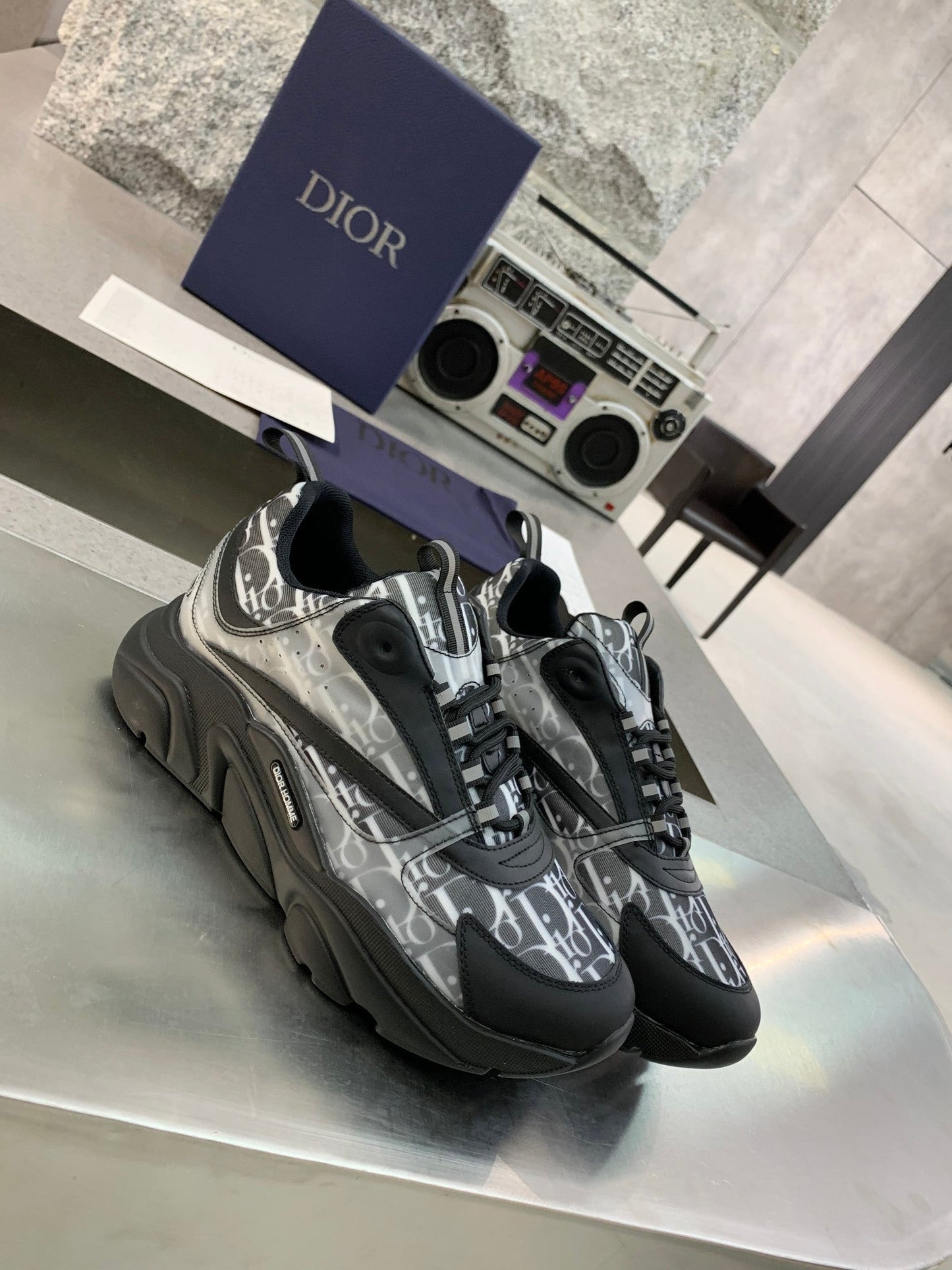 CHD Sneakers Run Away Black