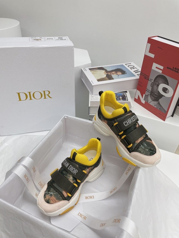 CHD Sneakers Woman 2 Color 's Wander