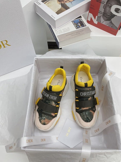 CHD Sneakers Woman 2 Color 's Wander