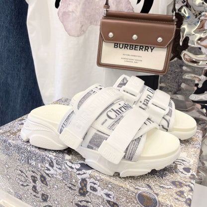 CHD Slippers  Sandals    2 Color 's