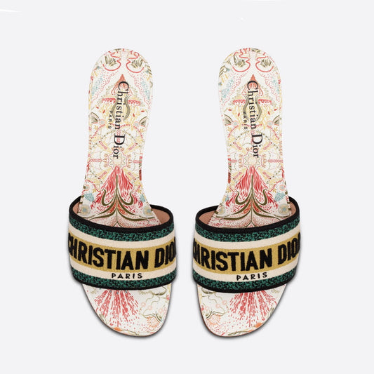 CHD  Slippers
