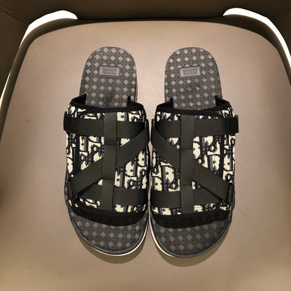 CHD Alpha Slippers 2 Color 's