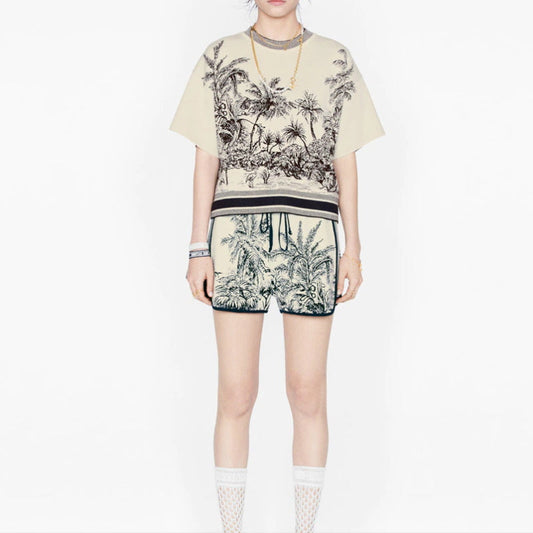 CHD Kneeled T - Shirt  Short  Woman
