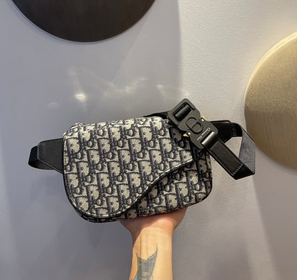 CHD Saddle Belt Bag Mono 2 Color 's