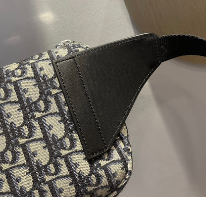 CHD Saddle Belt Bag Mono 2 Color 's