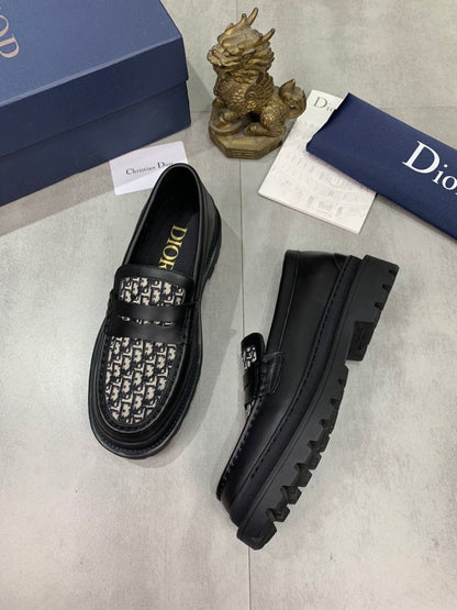 CHD Shoes Monogram Woman