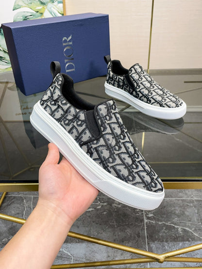 CHD Sneakers Slip on