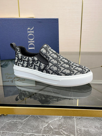 CHD Sneakers Slip on