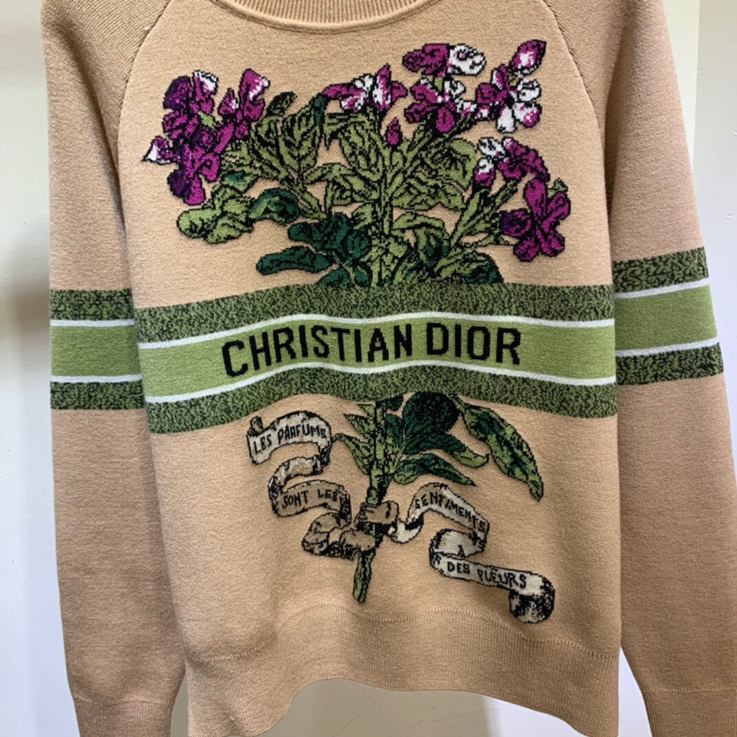 CHD Sweater Woman 2 Color's