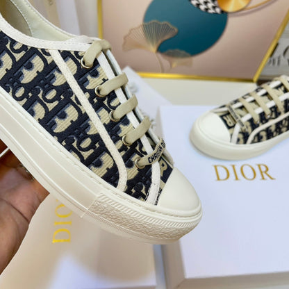 CHD  Sneakers 2 Color 's