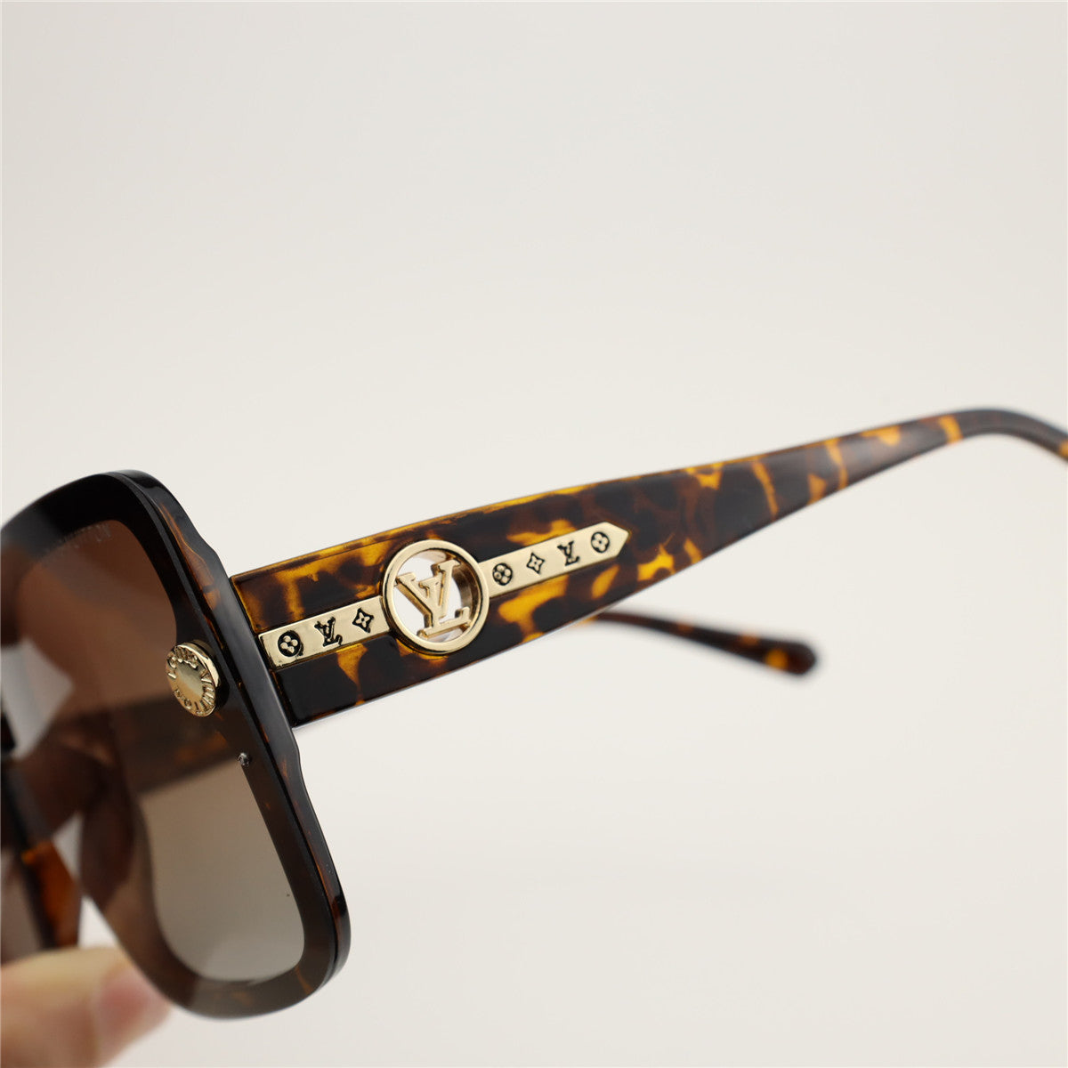LU Sunglasses 4 Color 's
