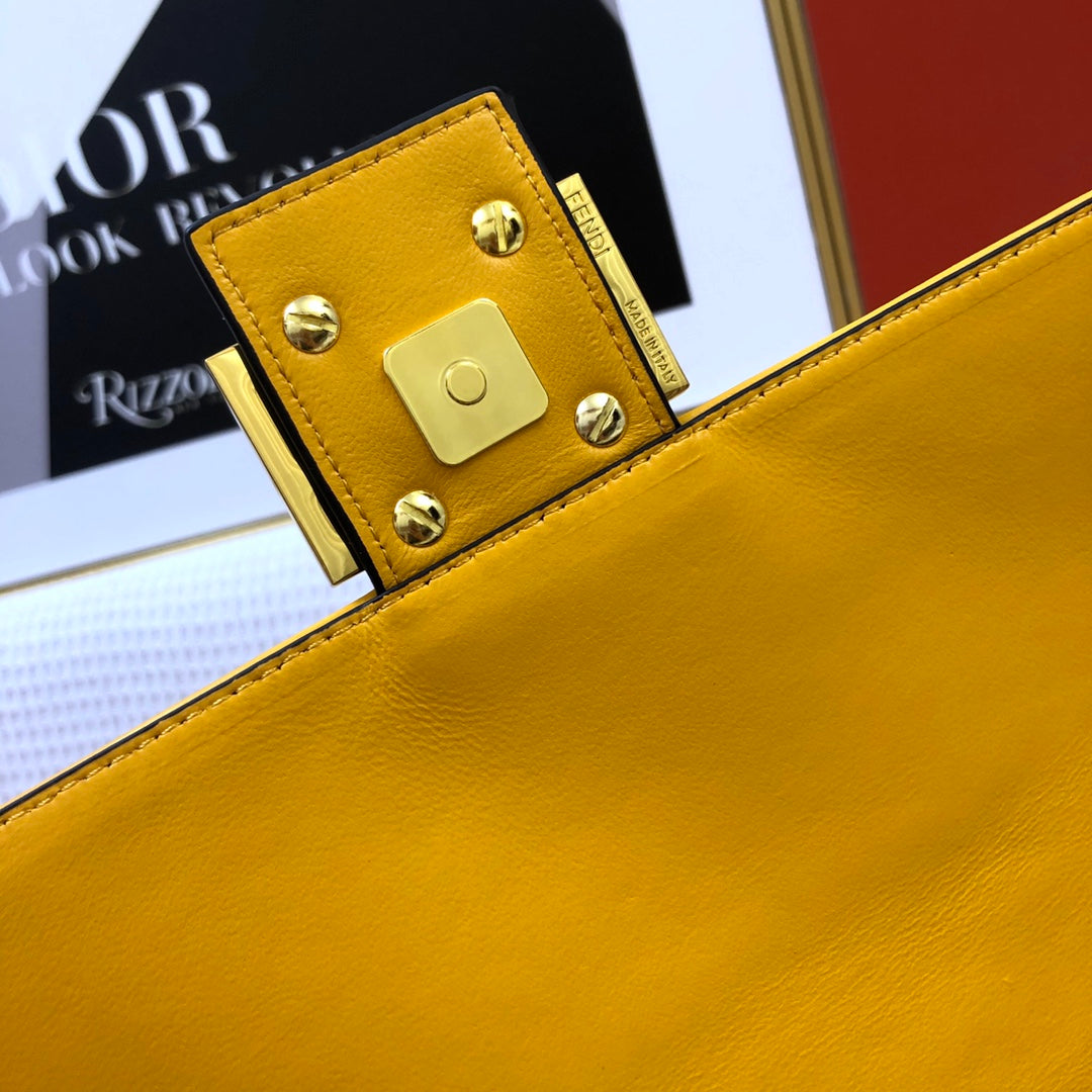FEN  Bag Handbag Baguette