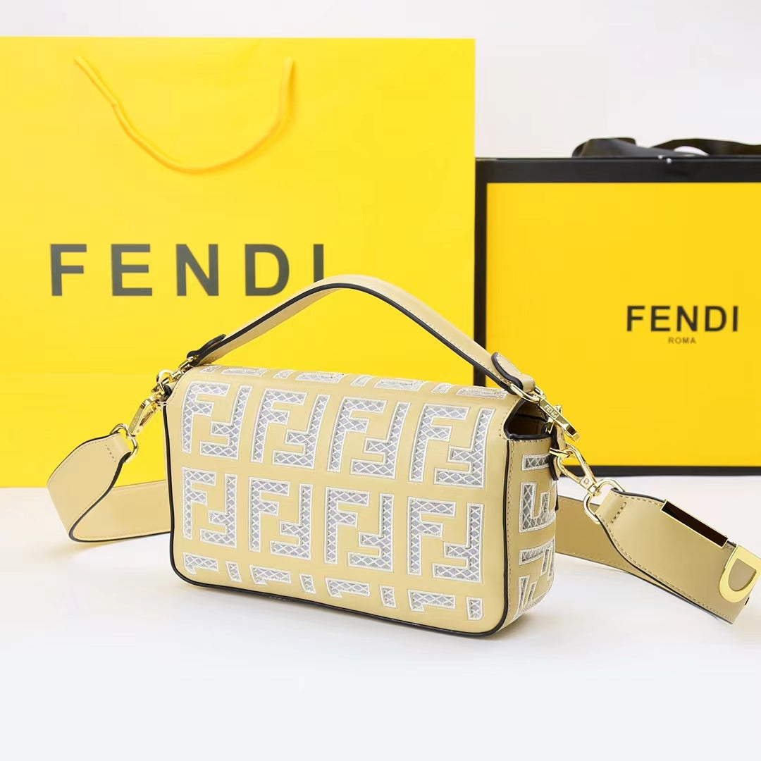 FEN  Bag Handbag Baguette