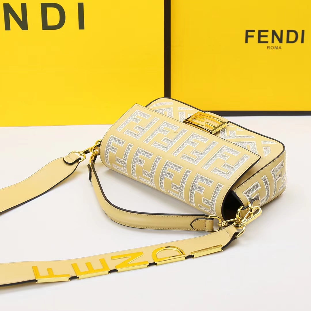 FEN  Bag Handbag Baguette